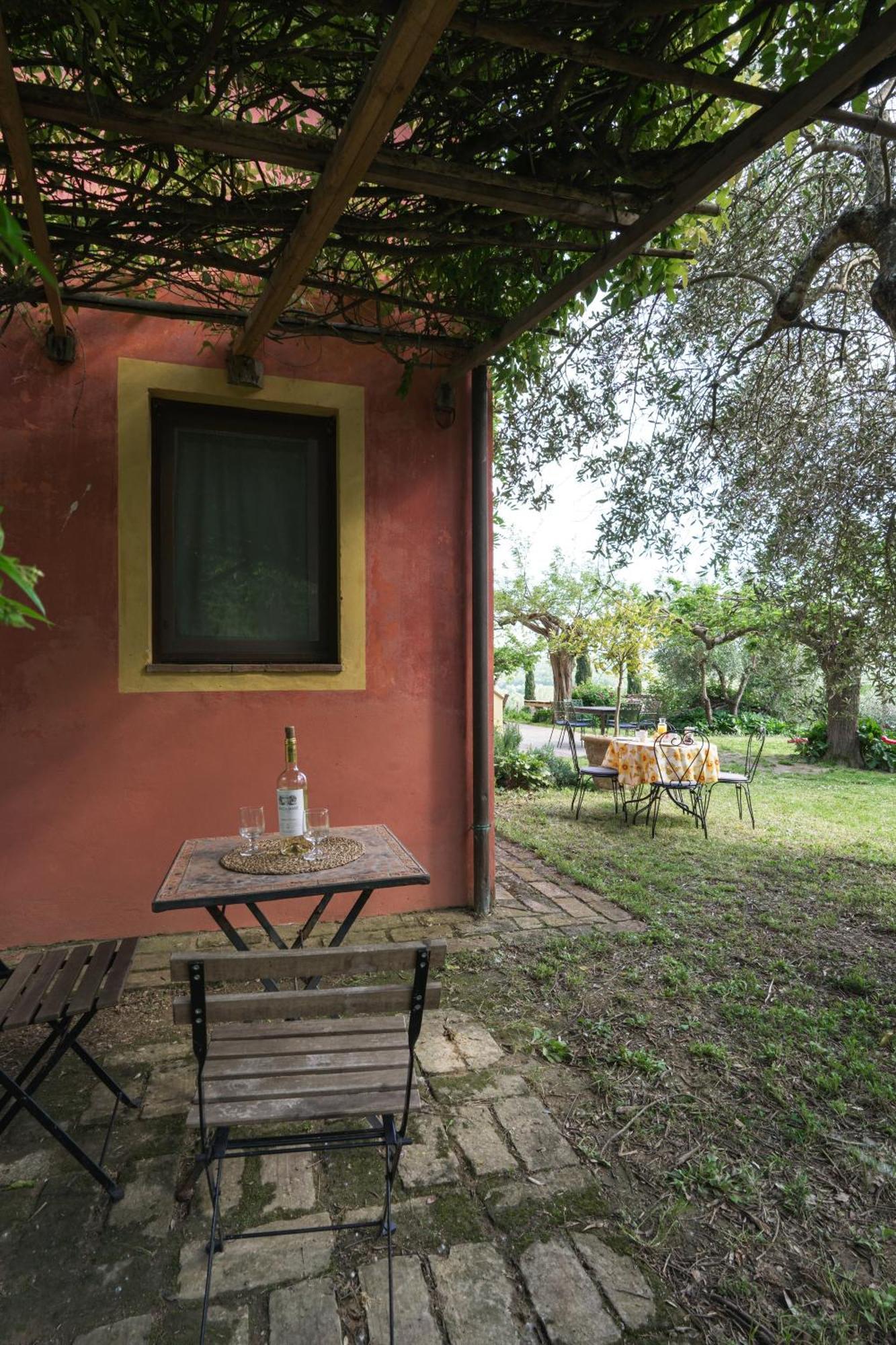 Agriturismo La Ca'Solare Palaia Exteriér fotografie